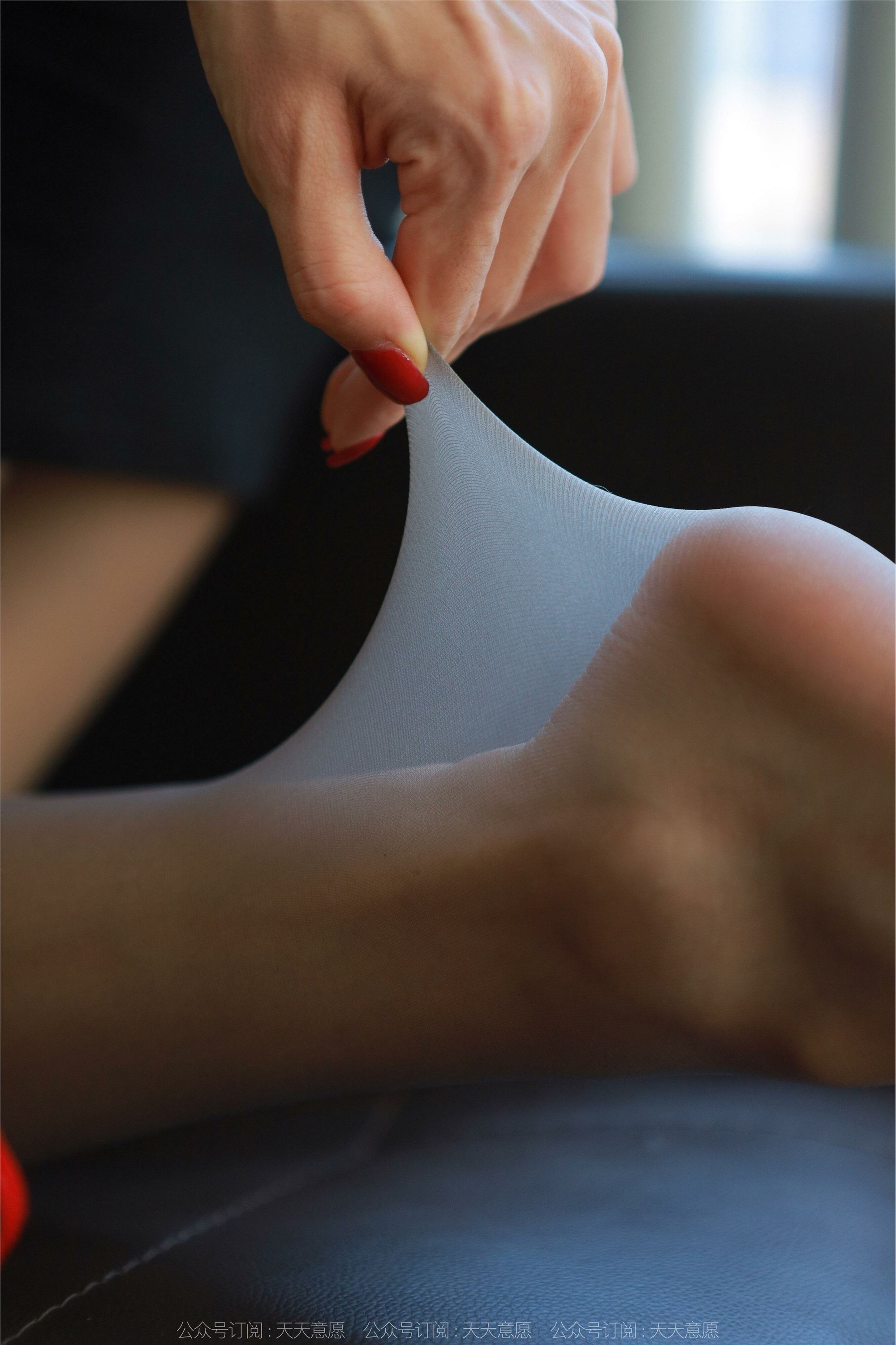 IESS异思趣向  2022.10.11 丝享家 1234 小六《灰丝包臀裙》